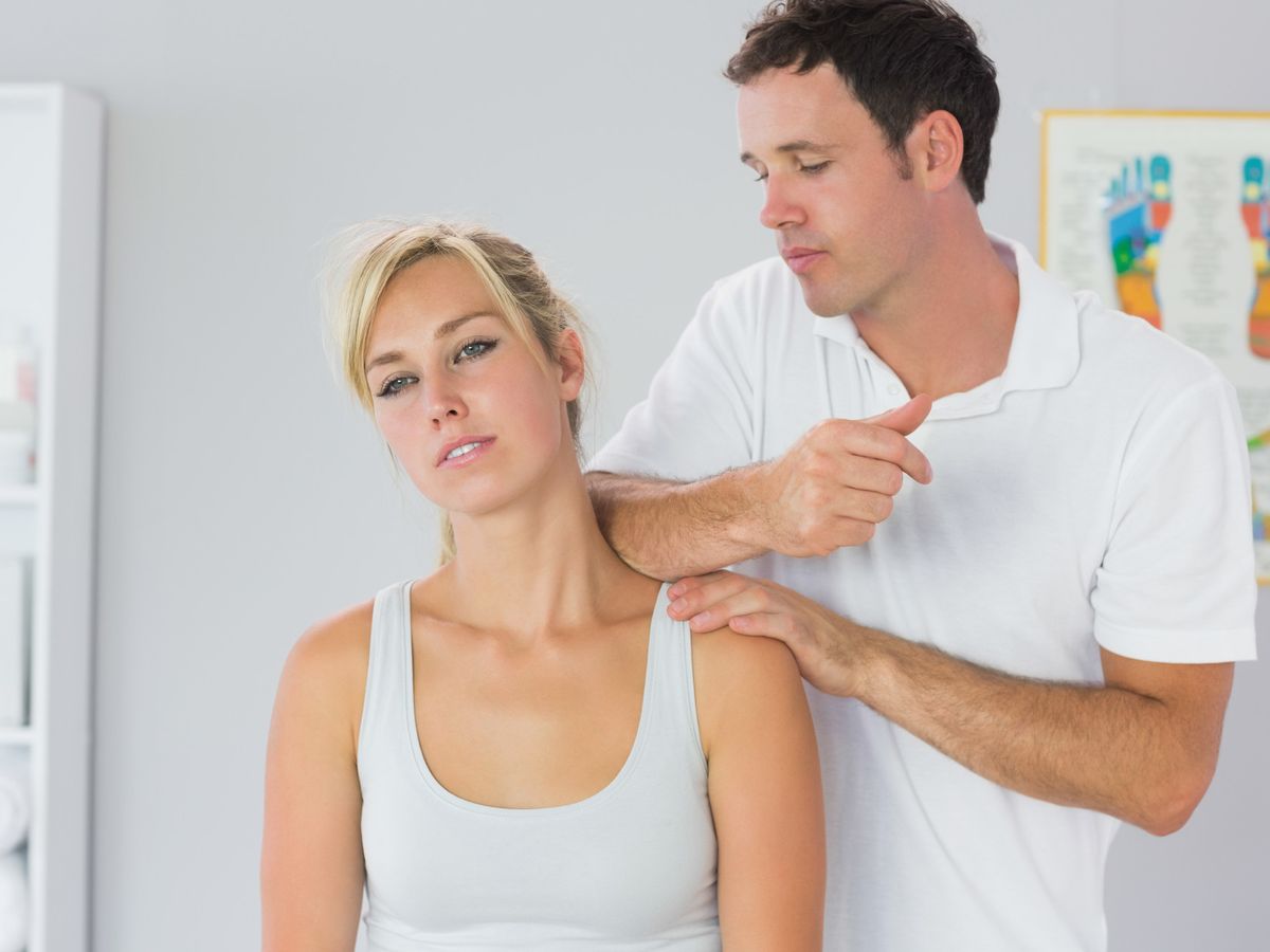 Osteopatia a rehabilitacja – jak wybrać właściwą terapię dla siebie?